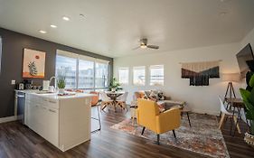 Charming Retreat In Heart Of Slc